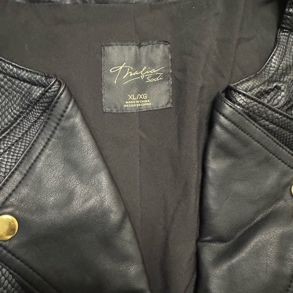 Faux Leather Thalia Sodi Moto Jacket Women's XL Black Open-front Gold Accent - Picture 4 of 9